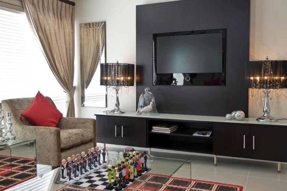 Forest Manor Boutique Guesthouse Умхланга Экстерьер фото