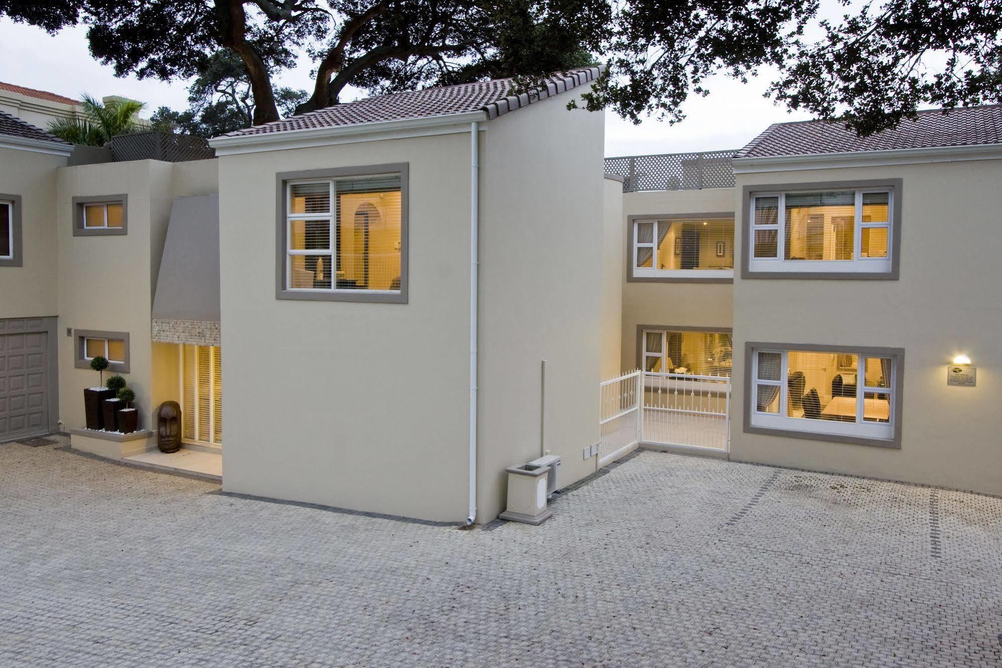 Forest Manor Boutique Guesthouse Умхланга Экстерьер фото