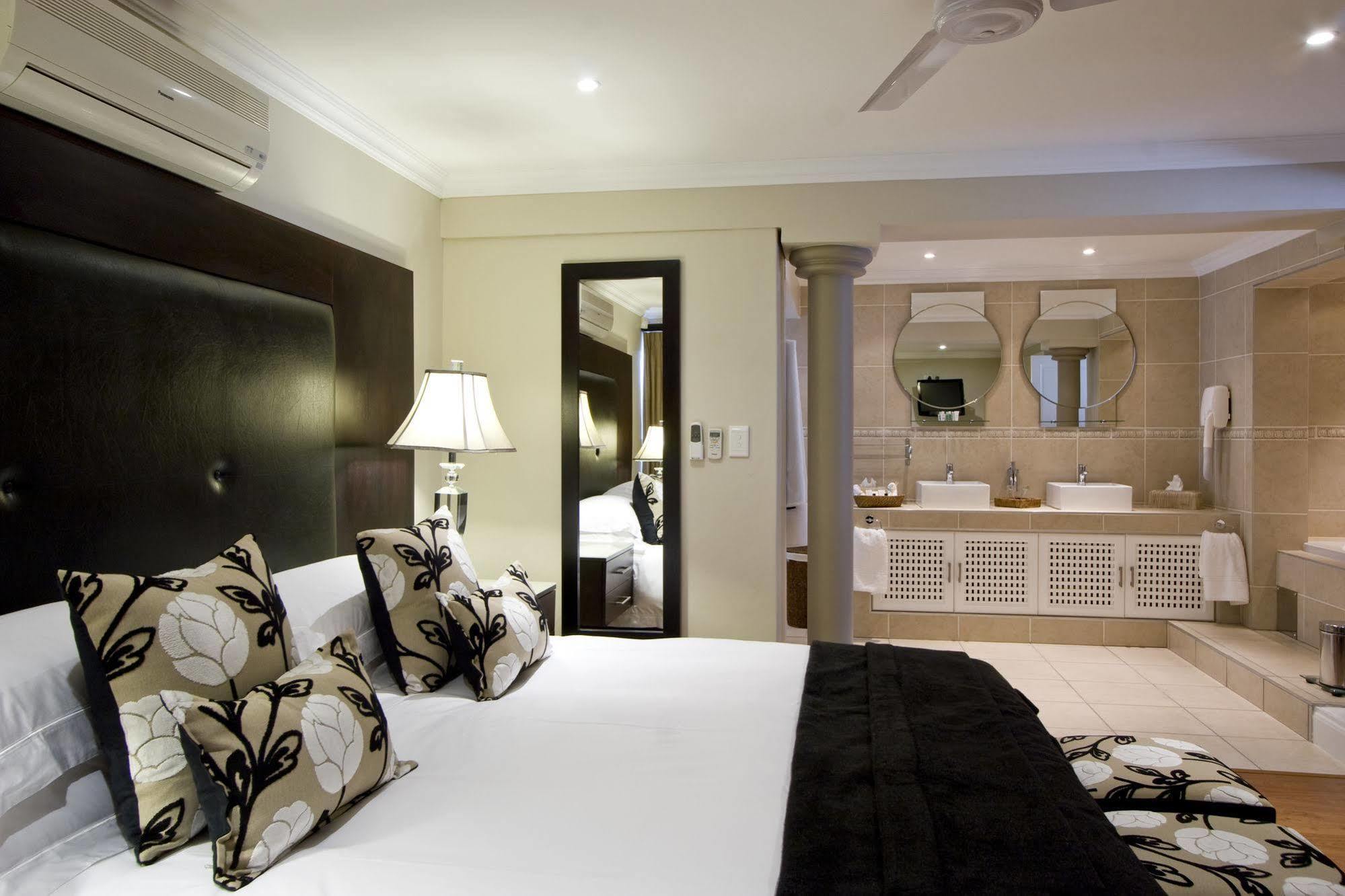 Forest Manor Boutique Guesthouse Умхланга Экстерьер фото